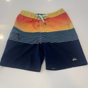 Quiksilver Men's Board short size 29